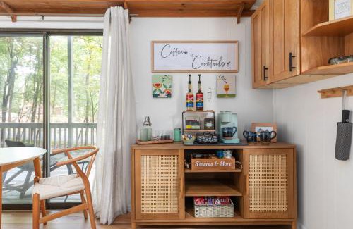 The Woods Haus | Stylish w Fireplace Fire Pit & Resort Amenities