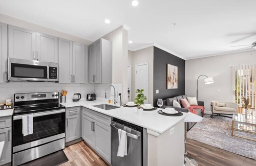 McDowell Mountain Apartments Wohnung | Stylish2BR Gym Pool Parkng near Mayo Clnc Westwrld