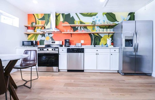 Winter Garden Wohnung | StylishAptWtrGrdnOppLake&Prk&Yrd