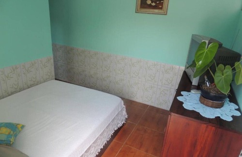 Bairro da Enseada Bed & Breakfast | Suíte 5 com piscina e wi-fi em Caraguatatuba