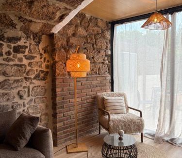 Moia Wohnung | Suíte Sant Sebastià con jacuzzi, sauna y jardín