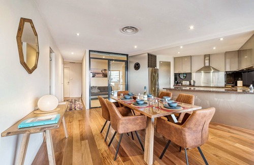 Sullivan's Cove Wohnung | SUB PENTHOUSE LUXE SUITE. CBD. FREE PARKING.