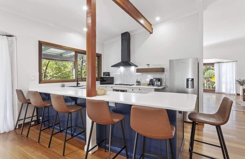 Leura Haus | Sublime Mountains Escape: Luxury & Serenity