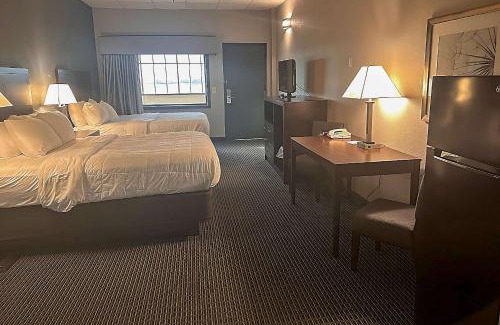 Holiday City Hotel | Suburban Studios Montpelier