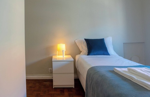 Sao Joao de Deus Haus | Succeed Campo Pequeno Guesthouse