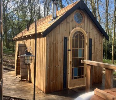 Coxwold Skihütte | Sugi wooden pod