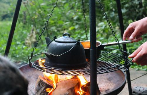 Coxwold Skihütte | Sugi wooden pod