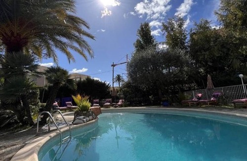 Vence Haus | Suite double bed + sofa bed with terrace (11)