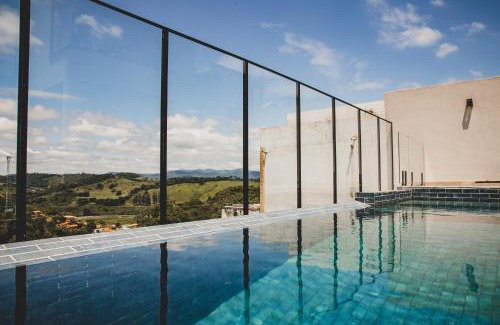 Nazare Paulista Haus | Suite Luxo com Piscina Privativa e Jacuzzi