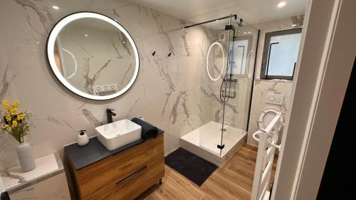 La Celle-sous-Gouzon Haus | Suite parentale indépendante Parking Privée