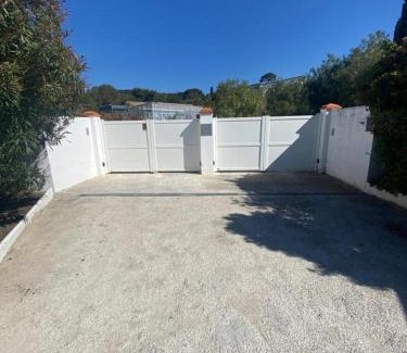 La Celle-sous-Gouzon Haus | Suite parentale indépendante Parking Privée