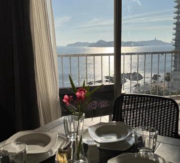 Costera Acapulco Hotel | Suite Torres Gemelas Acapulco