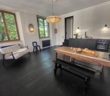 Saint-Louis Wohnung | Suite Versailles Quartier Saint-Louis 6 personnes