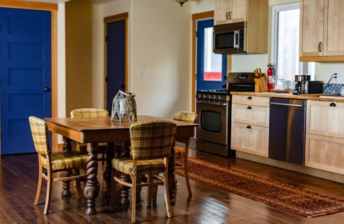 Lummi Island Haus | Suite with a View- Private Balcony- Pet Friendly