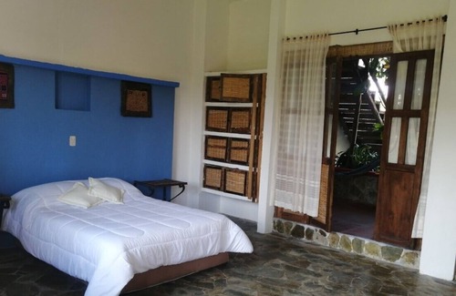 Quimbaya Haus | Suite With Hamaca And Balcony In Front Of Panaca