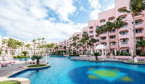 El Medano Ejidal Hotel | Suites at Pueblo Bonito Rose' and Spa Cabo San Lucas