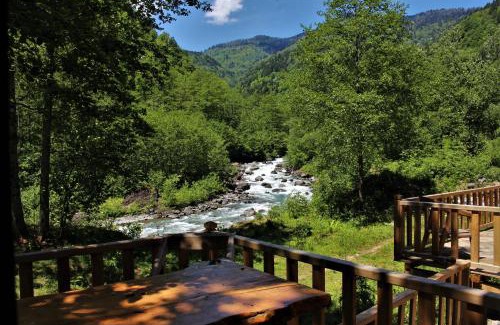 Camlihemsin Hotel | Sumda Konaklar