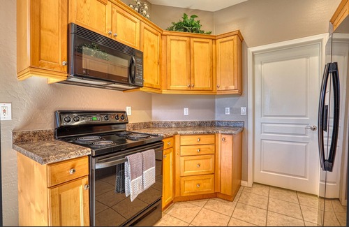 Talon Retreat Eigentumswohnung | 2 Bed + Den 2 1/2 Bad Grayhawk Mountain View & High-Speed-Wi-Fi Internet