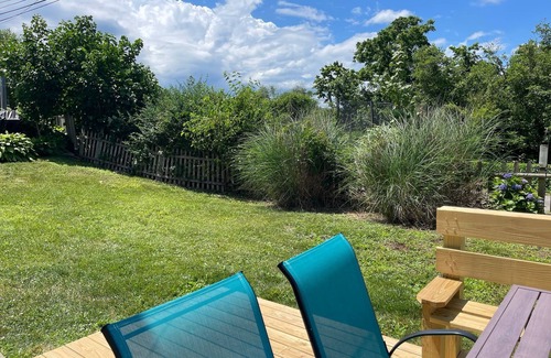 Madison Haus | Summersalt Madison: New England shoreline charm 2-3 minutes from private beach