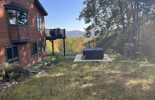 Ludlow Kabine | Summit Cabin In Ludlow 4 Bedroom Cabin by RedAwning