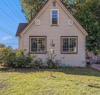 Muskegon Heights Haus | Summit Place By Dnw Investments