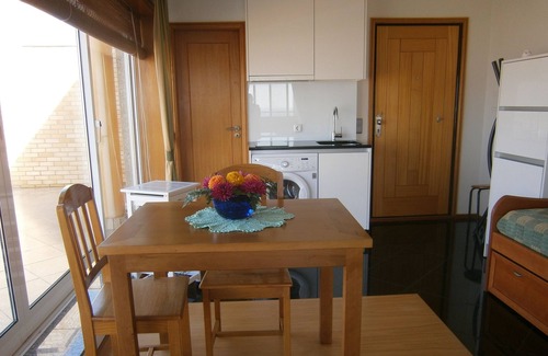 Mozelos Wohnung | Sonne, Pool und Strand, T0 Studio offener Raum, direkt am Strand, private Pools.