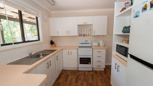 Horseshoe Bay Haus | Sunbird On Corica