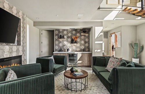 Panorama Heights Haus | Suncrest by Fieldtrip | JT Modern w Pool and Views