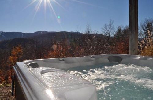 Sunday River Area Skihütte | SUNDAY RIVER VIEWS! Minutes from the mountain!