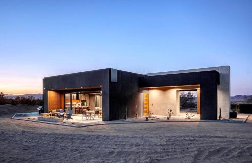 Panorama Heights Haus | Sundial by Fieldtrip Modern Luxury with Hot Tub Mountain Views