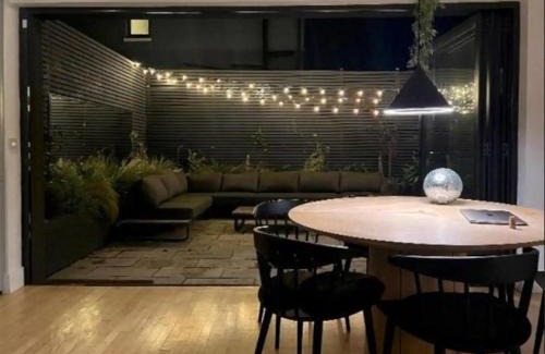 Rathmines Wohnung | Sunlit Designer Haven in Trendy Neighbourhood