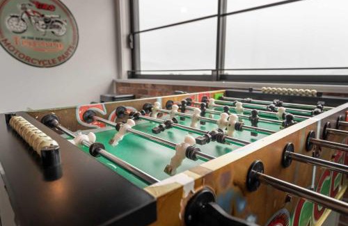 Petone Wohnung | Sunny 3BR Petone Apt - Close to Shops Transit