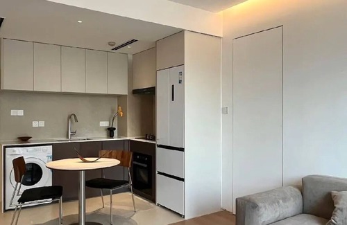 Xuhui Wohnung | Sunny Abode鼎园C Newly renovated near Xintiandi