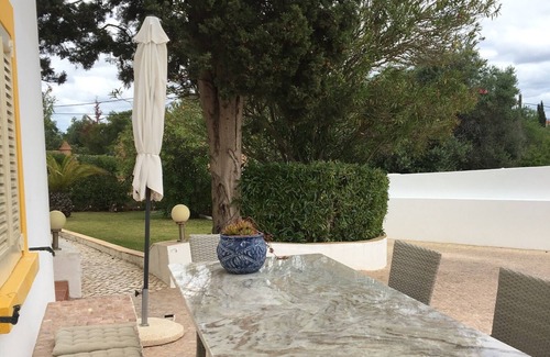 Ferragudo Wohnung | sonnige Fewo für 2-6 Personen, exklusive 1a Lage direkt am Sandstrand und Meer