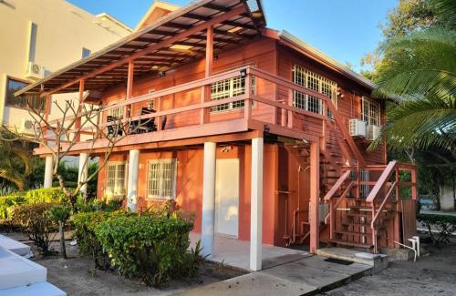 Surfside Haus | Sunny Bungalow 2B