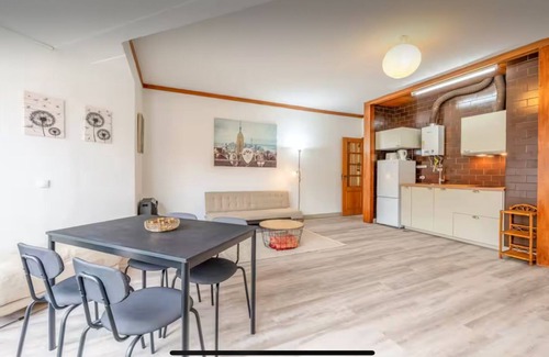 Cascais Wohnung | Sunny Cascais Apartment 5min stroll to the Beach Calm Surroundings
