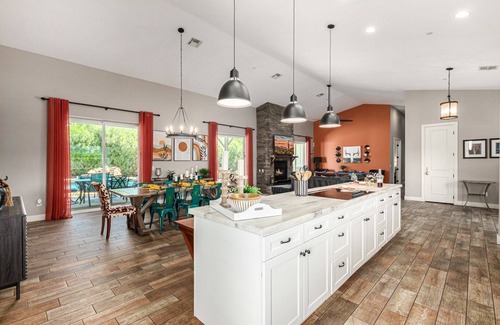 South Scottsdale Hütte | Sunny Daze in Old Town Scottsdale - Heated Pool