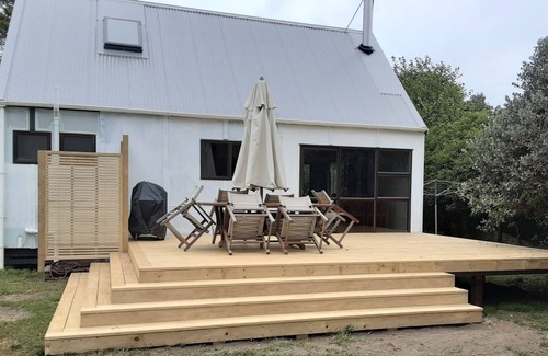 Taupo Bay Haus | Sunny Daze - Taupo Bay