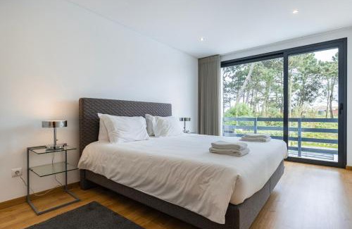 Magoito Wohnung | Sunny Paradise W/Pool by LovelyStay