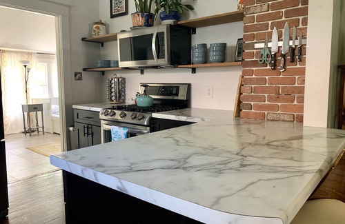 Capital View Haus | Sunny Stifft’s Station/Capital View: Off Street Parking AT&T Fiber