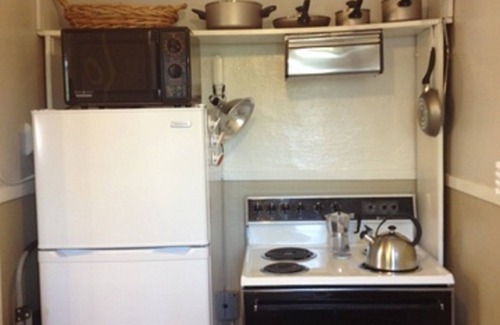 Pocatello Wohnung | Aktualisierte Wohnung im sonnigen Vintage-Stil - Im Herzen des Universitätsviertels