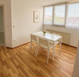 Nittendorf Wohnung | SUNNYHOME Monteurwohnungen und Apartments in Nittendorf