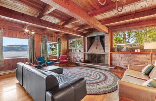 Harrison Haus | Sunnyside Cabin
