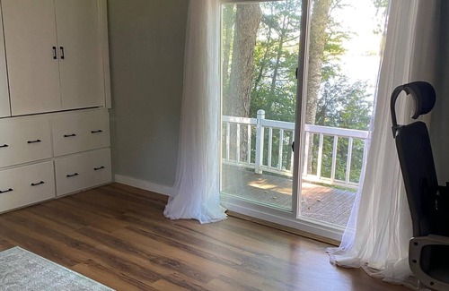 Madison Haus | Sunset facing Lakehouse on Wesserunsett Lake - Madison/Skowhegan/Waterville Area