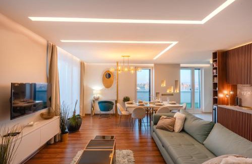Fonyodliget Wohnung | Sunset LakeView with Jacuzzi