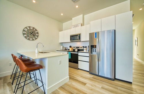 Northwest Point Eigentumswohnung | Sunset Cove - Caribbean Elegance Redefined