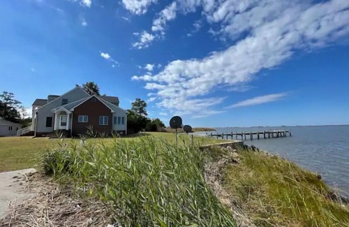 Quantico Haus | Sunset Retreat on the Nanticoke