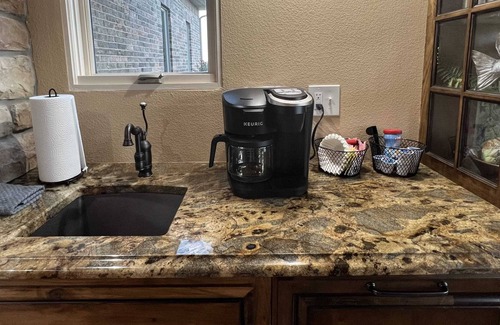 Ponce De Leon Haus | Sunset Serenity & Postcard Views with 37 Acres