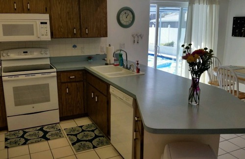 Grove City Hütte | Sonnenuntergang Blick auf Lemon Bay - Duplex-Eigenschaft - Seahorse Cottage