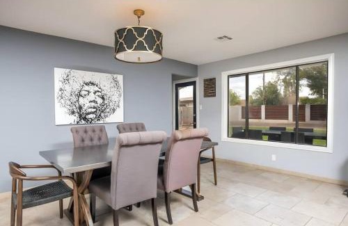 Scottsdale Highlands Haus | Sunshine on Sells, Pool & BBQ Grill